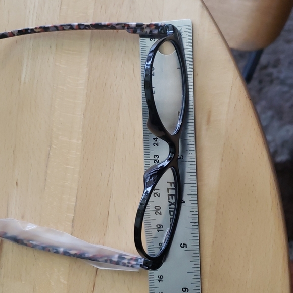 COPY - Reading glasses - Picture 3 of 4